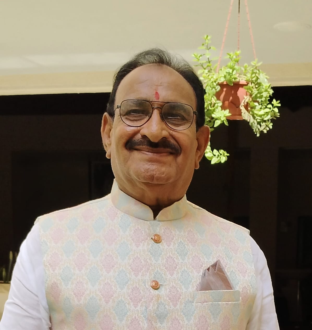 Shri Nandkumar Kanaiyalal Sarada - Vice President